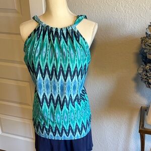 Beach House Tankini top in a blue green eye cat print size 16 W